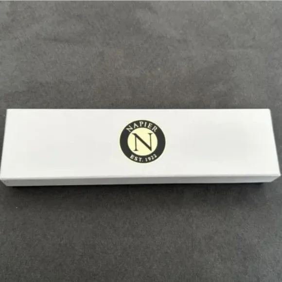 NIB! Napier Gorgeous Beachy Sea Theme Changeable Charm Bracelet - Picture 7 of 7